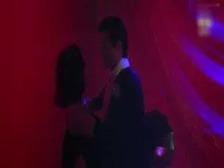云雨难忘我为卿狂